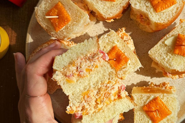Pimento Cheez-It Sliders – Duke's Mayo