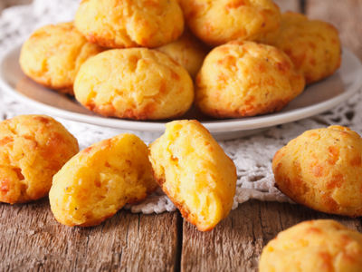 Cheddar Garlic Drop Biscuits